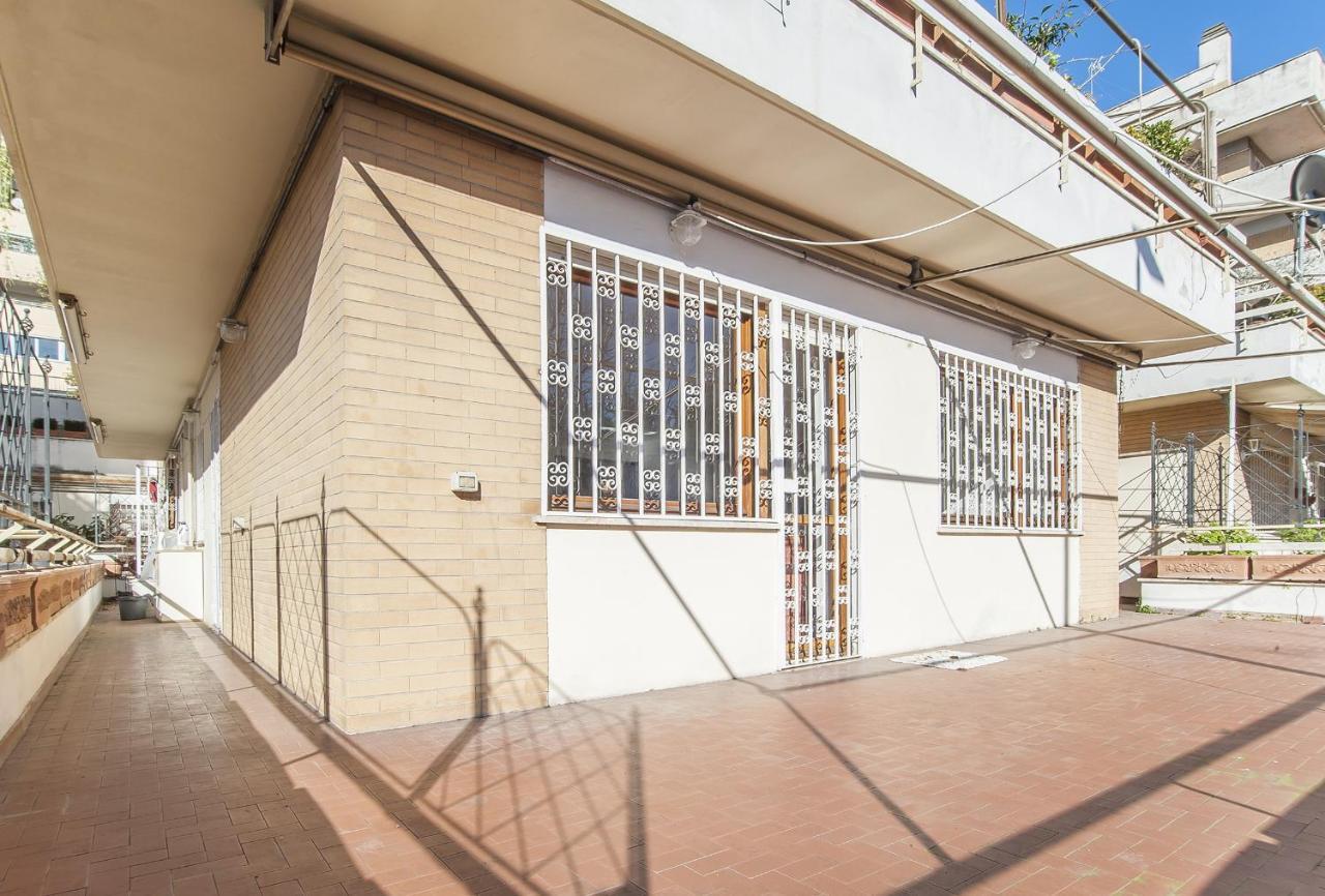Eur Luminous And Large Family Terrace Apartment Roma Exterior foto