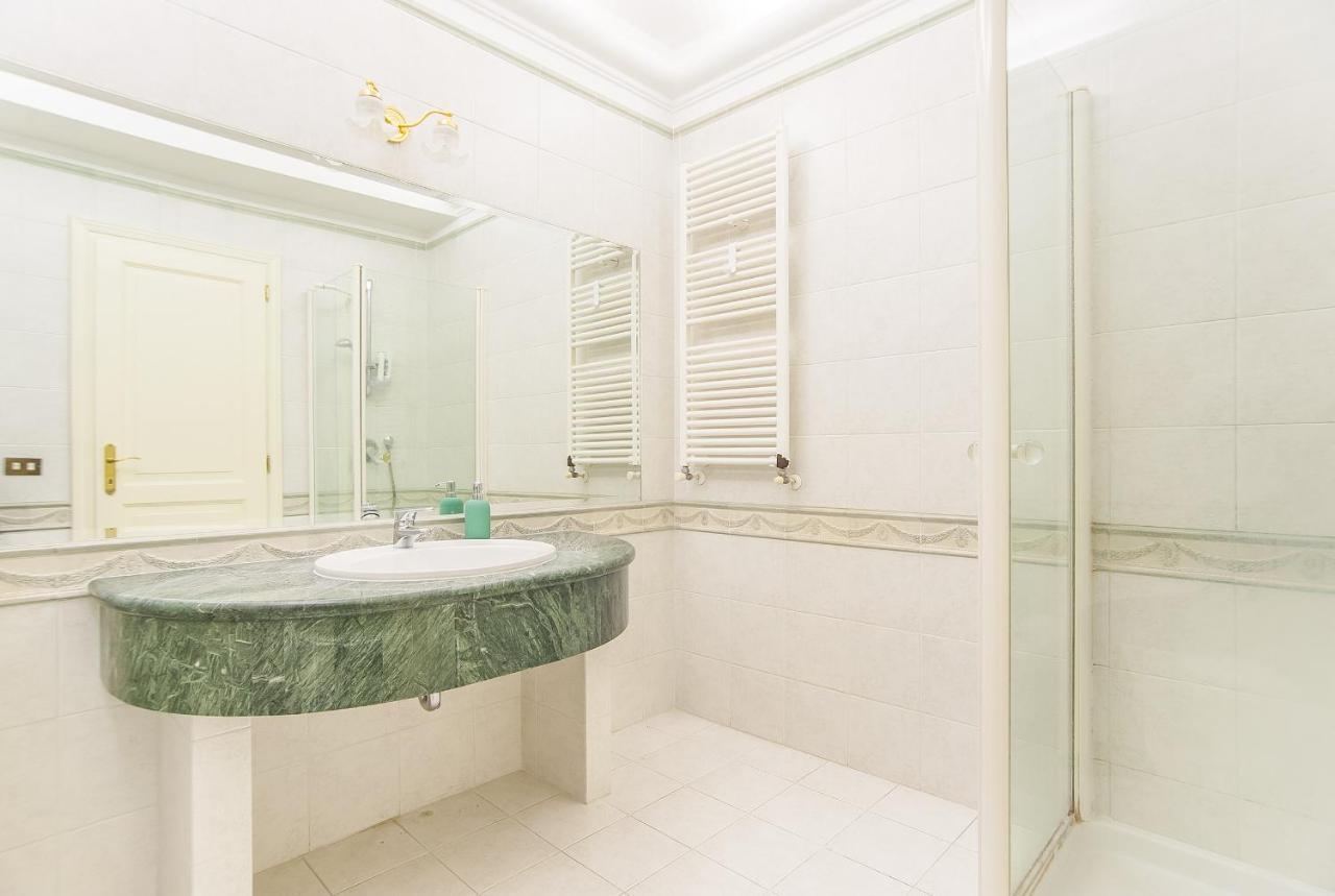 Eur Luminous And Large Family Terrace Apartment Roma Exterior foto